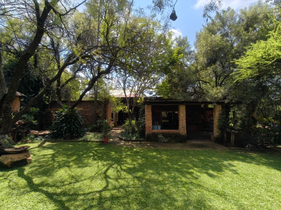 3 Bedroom Property for Sale in Rustenburg Rural North West